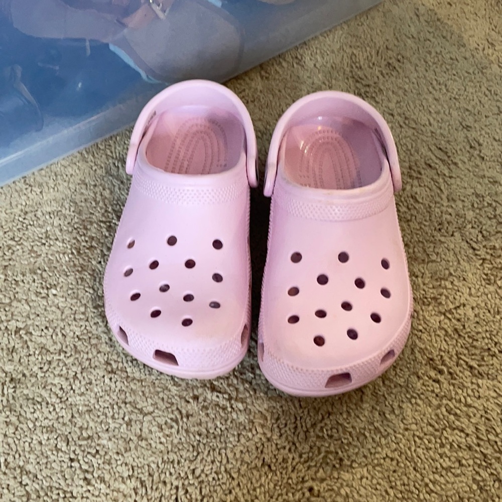 Crocs